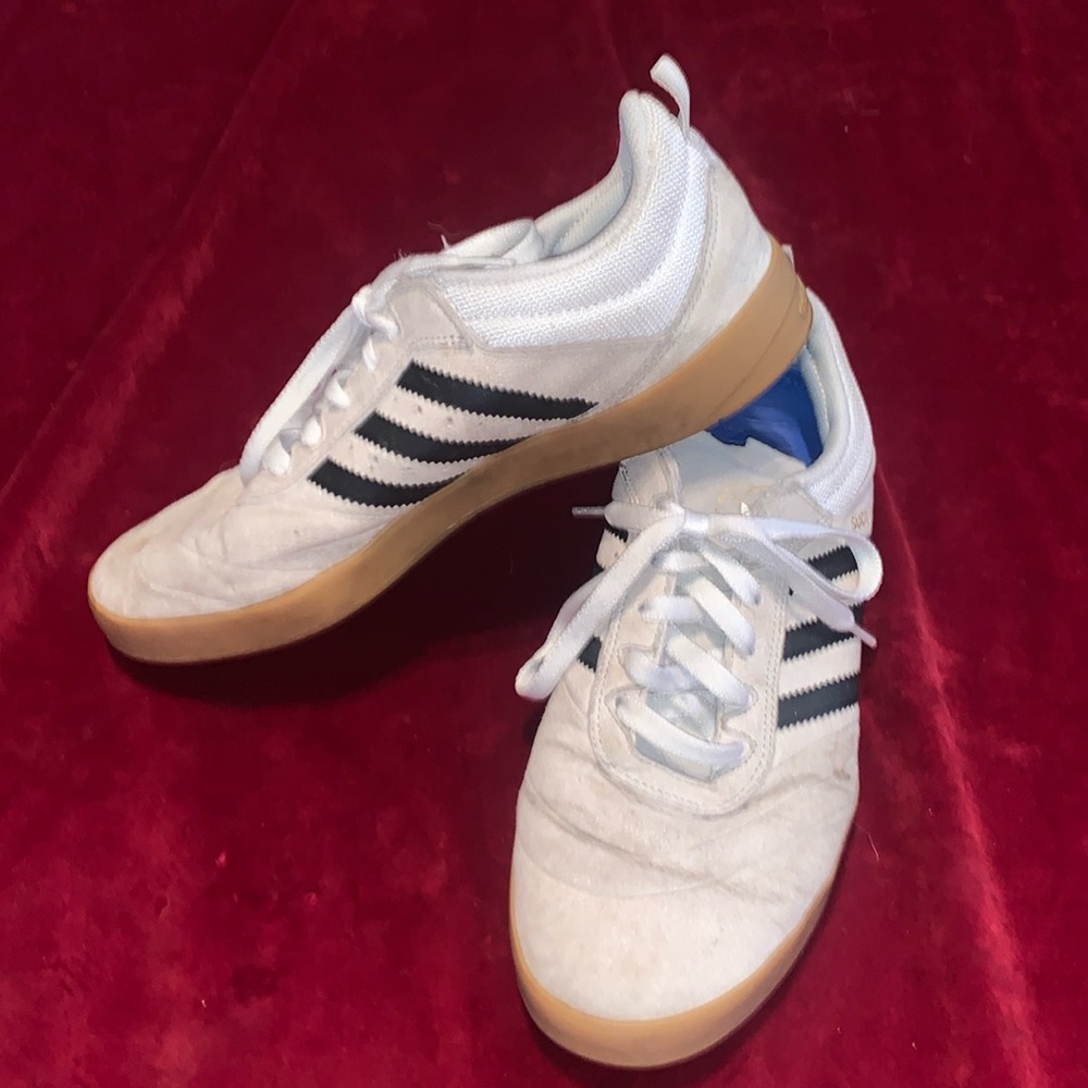 Adidas Suciu ADV Skateboard Beige/Cream Sneakers Men’s Size 7.5 / Women’s Size 9
